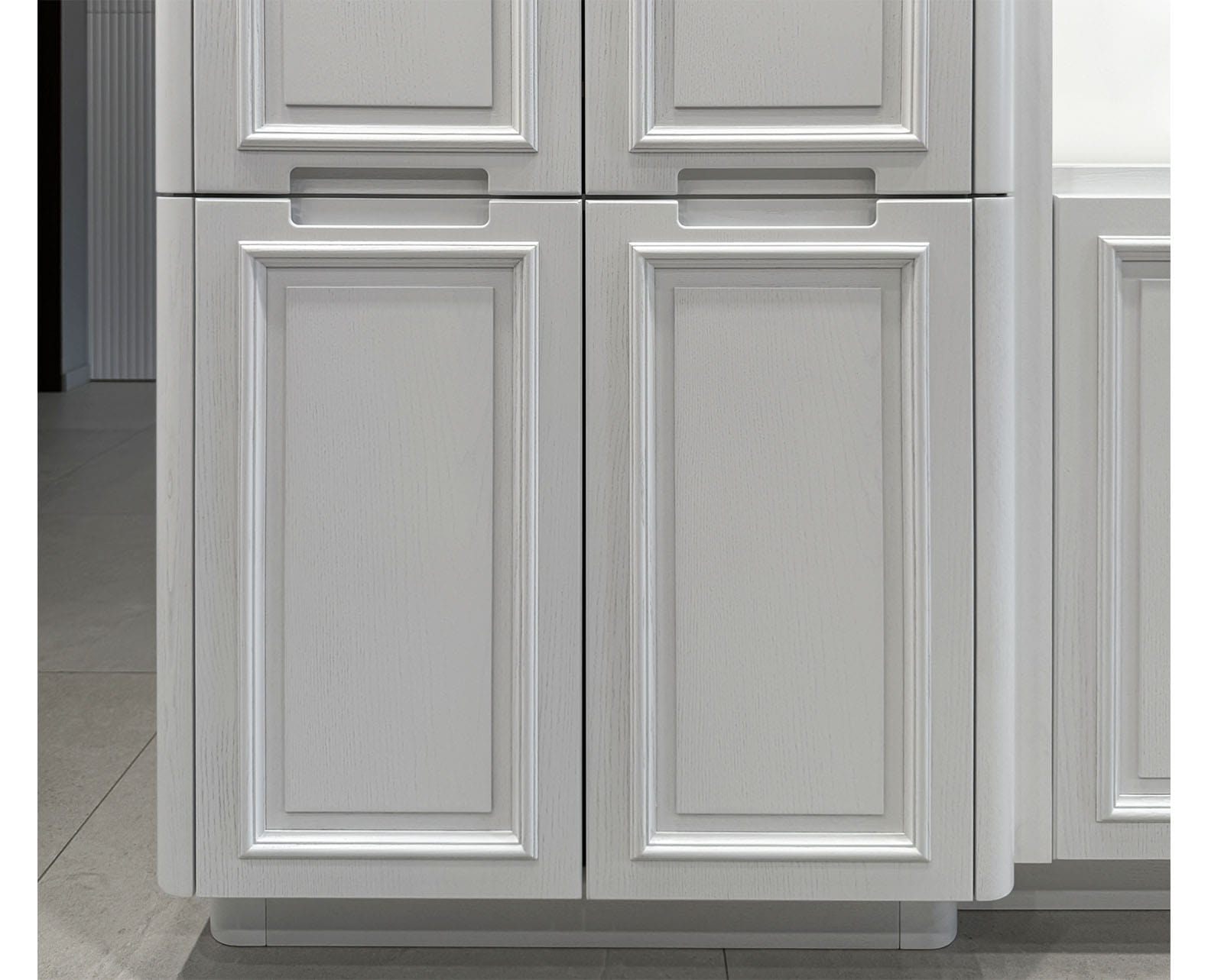 Кухня Лианга – классическая неоклассика.